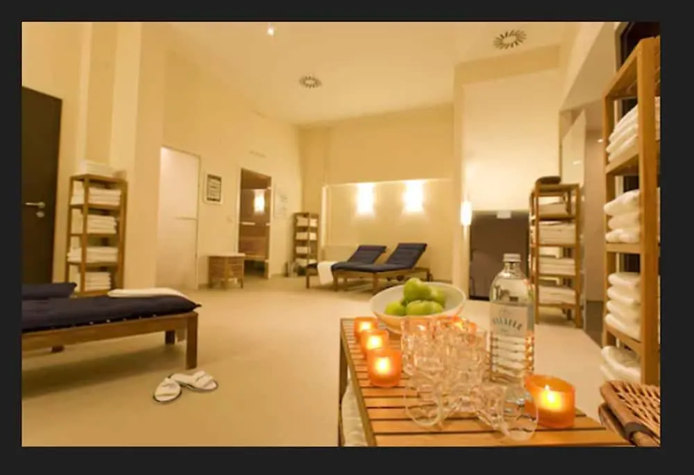 LiViN Residence by Flemings Wien 4*,