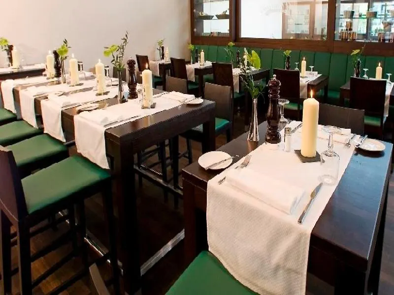 LiViN Residence by Flemings Wien 4*,